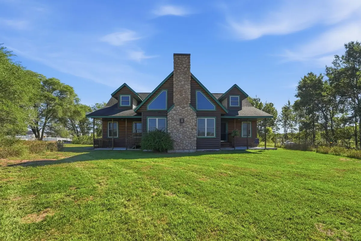 2780 229th Avenue Nw, Oak Grove, MN 55005 - #1
