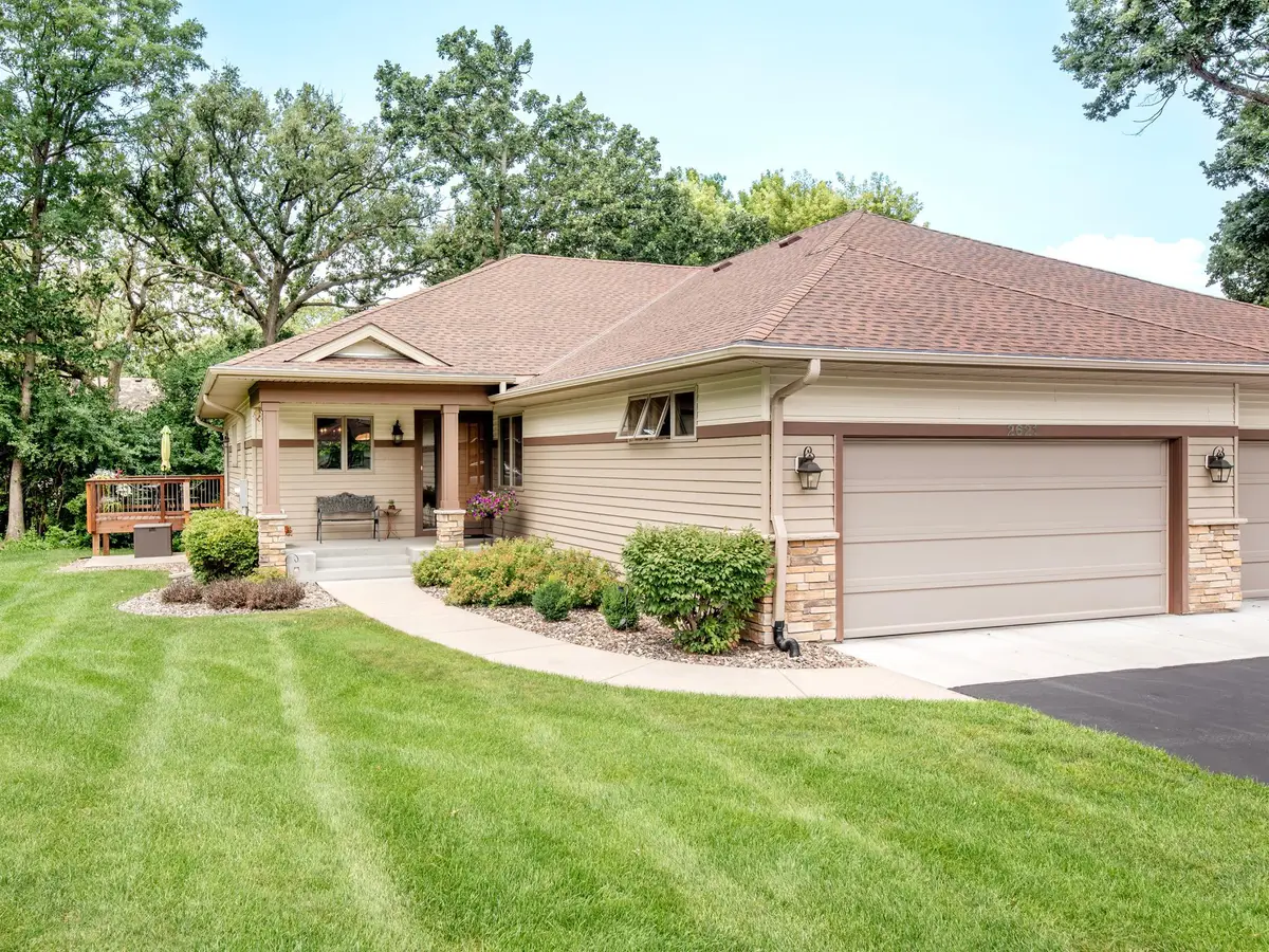 2621 Cardinal Court, North Saint Paul, MN 55109 - #1