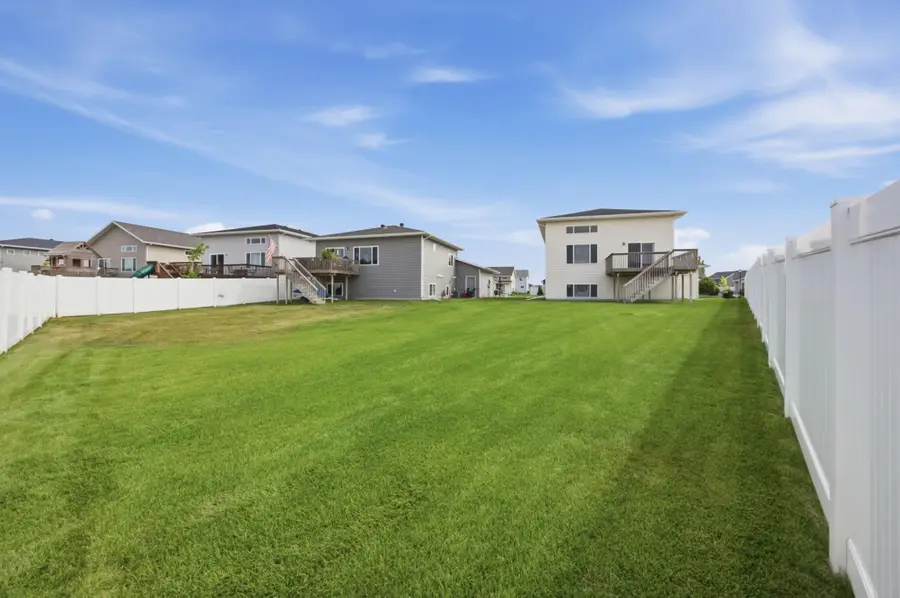 810 Albert Drive W, West Fargo, ND 58078 - #3