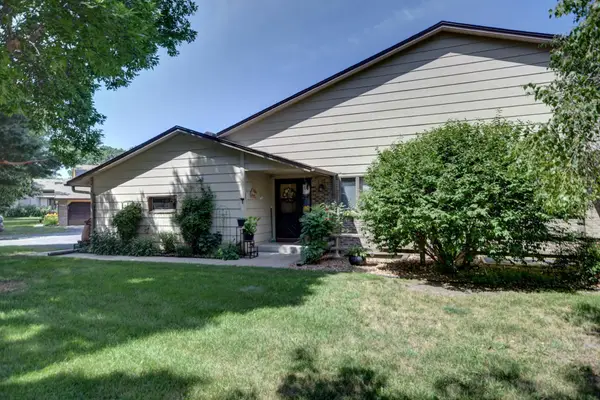 1539 Pheasantwood Trail, Northfield, MN 55057