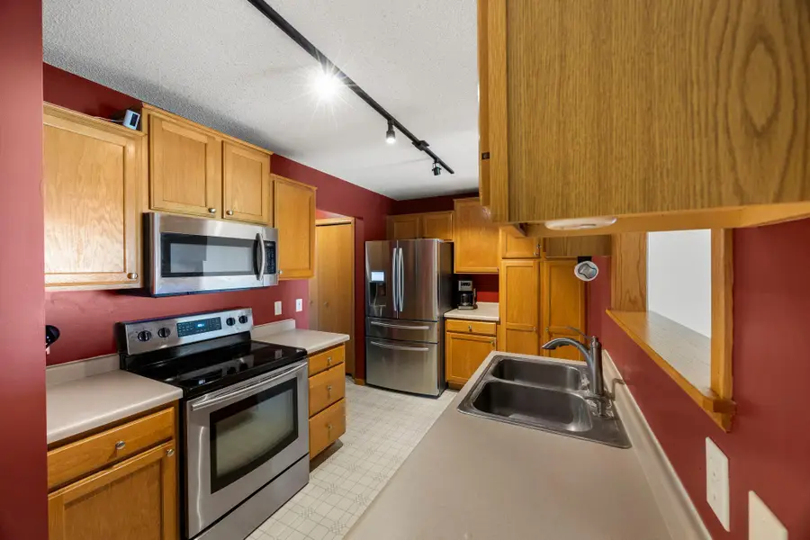 10390 64th Street Ne, Albertville, MN 55301 - #2