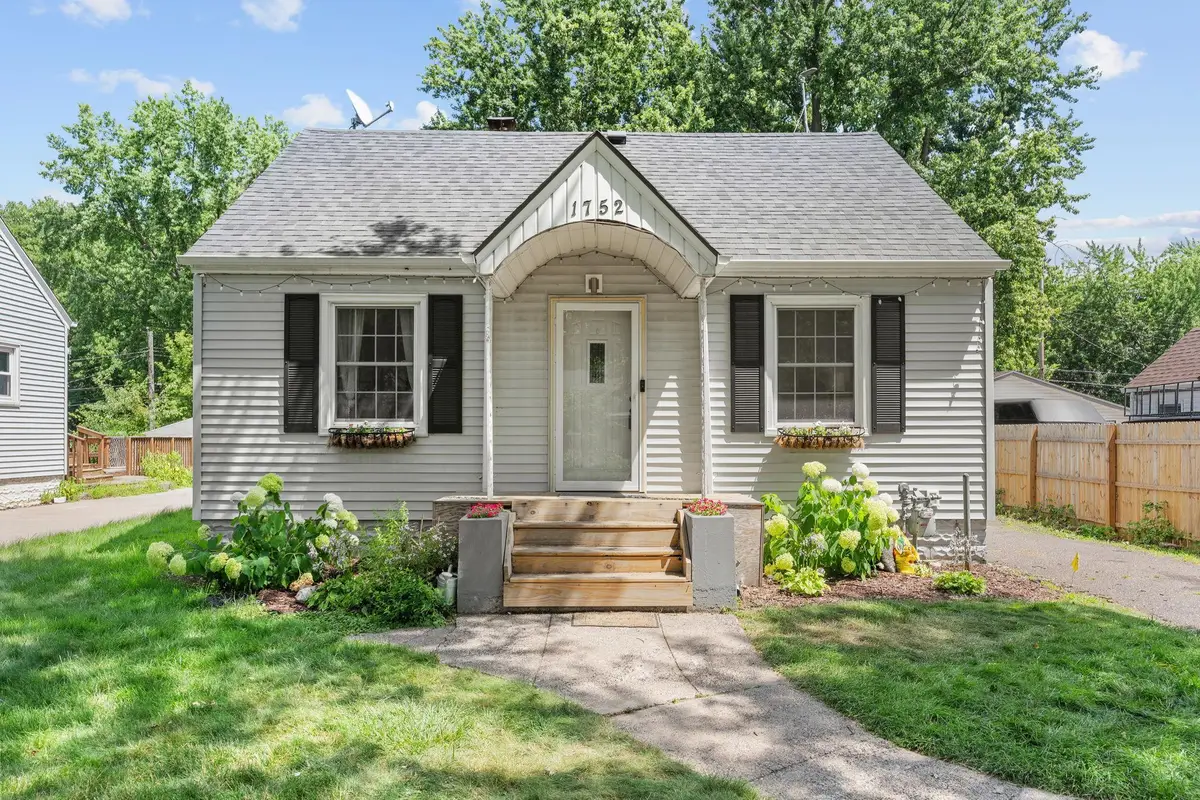 1752 Flandrau Street, Maplewood, MN 55109 - #1