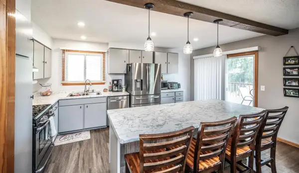 1083 Whitney Drive, Apple Valley, MN 55124