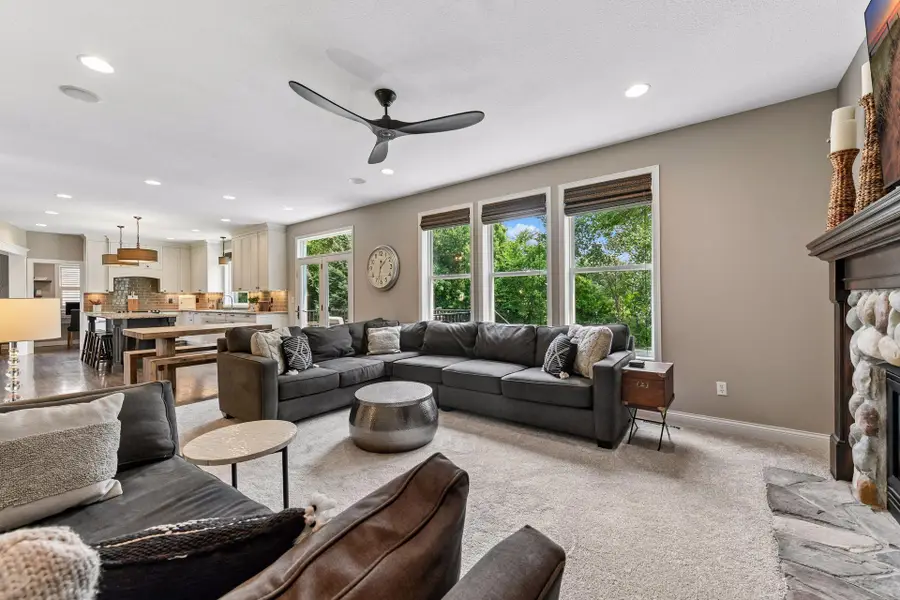 9113 Sunnyvale Drive, Chanhassen, MN 55317 - #3