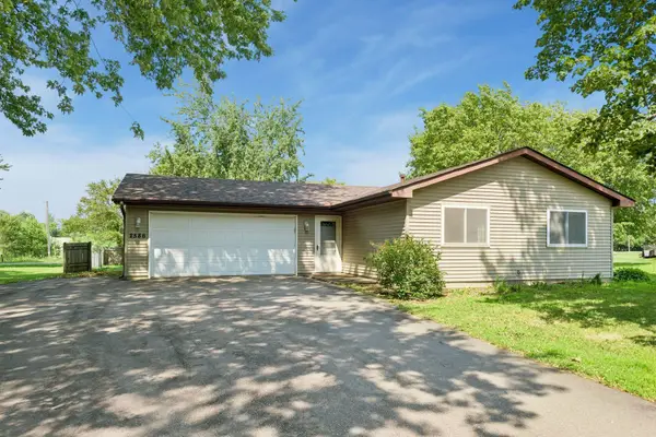 2586 Ann Drive, Shakopee, MN 55379