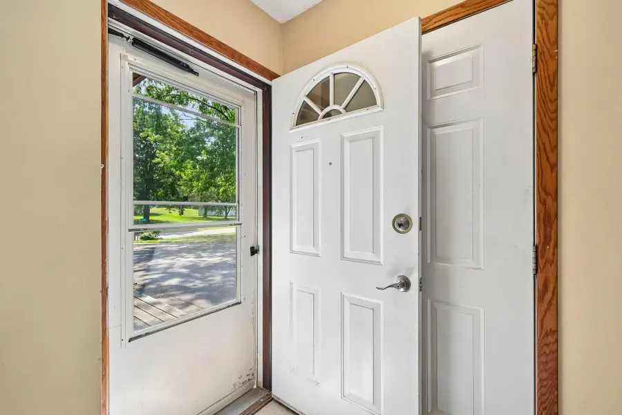 2586 Ann Drive, Shakopee, MN 55379 - #2