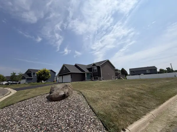 2401 Foxtail Lane, Faribault, MN 55021