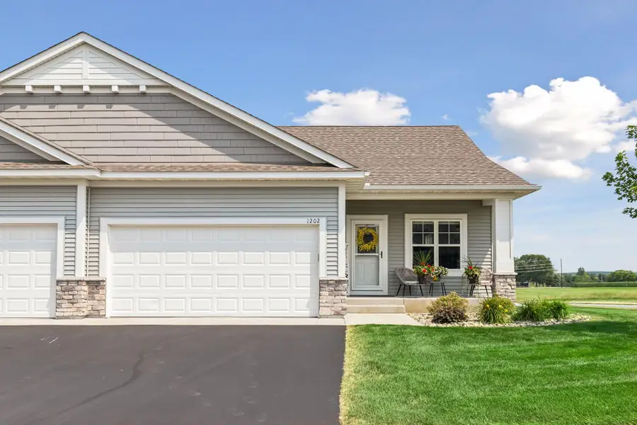 1202 Naser Way, New Richmond, WI 54017 - #2