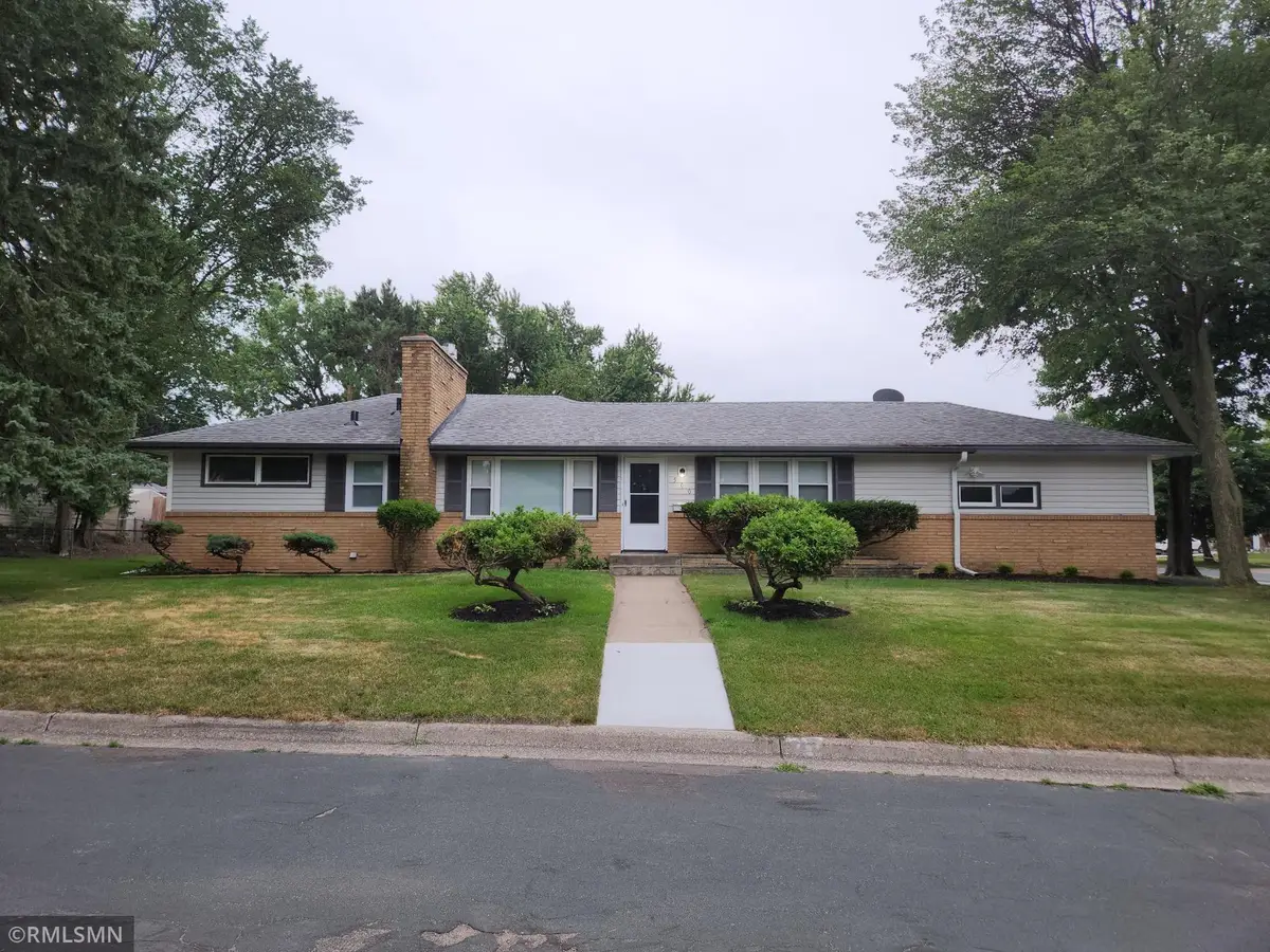 500 Bennett Drive Ne, Fridley, MN 55432 - #1