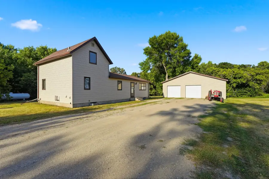 707 Washington Avenue, Crookston, MN 56716 - #2