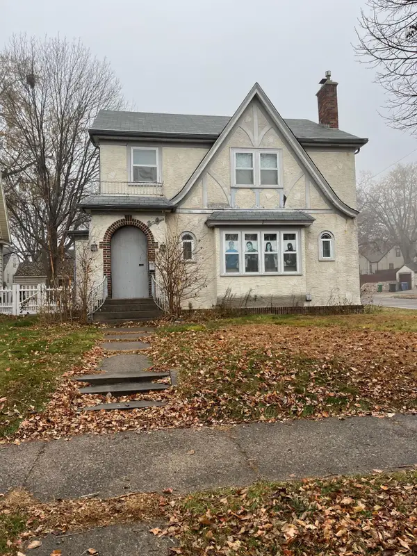 3800 Xerxes Avenue N, Minneapolis, MN 55412