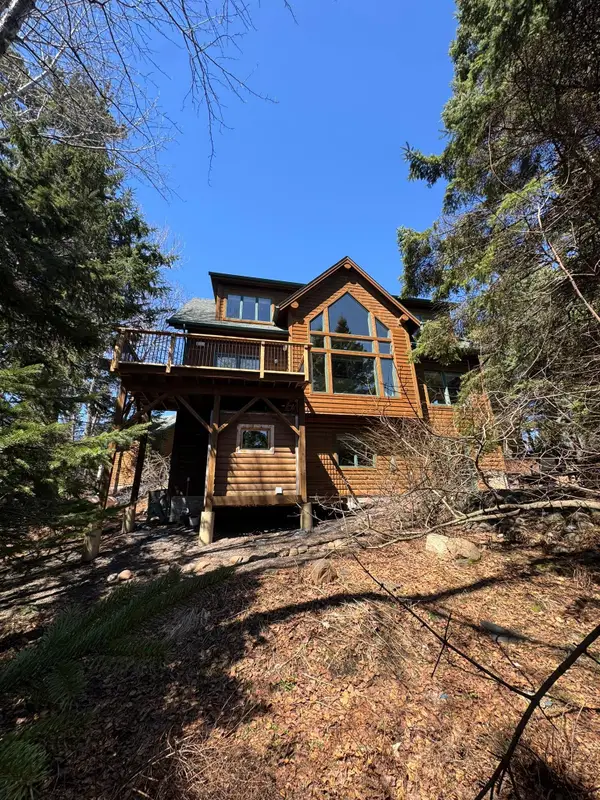 2472 Cliff View Circle, Two Harbors, MN 55616