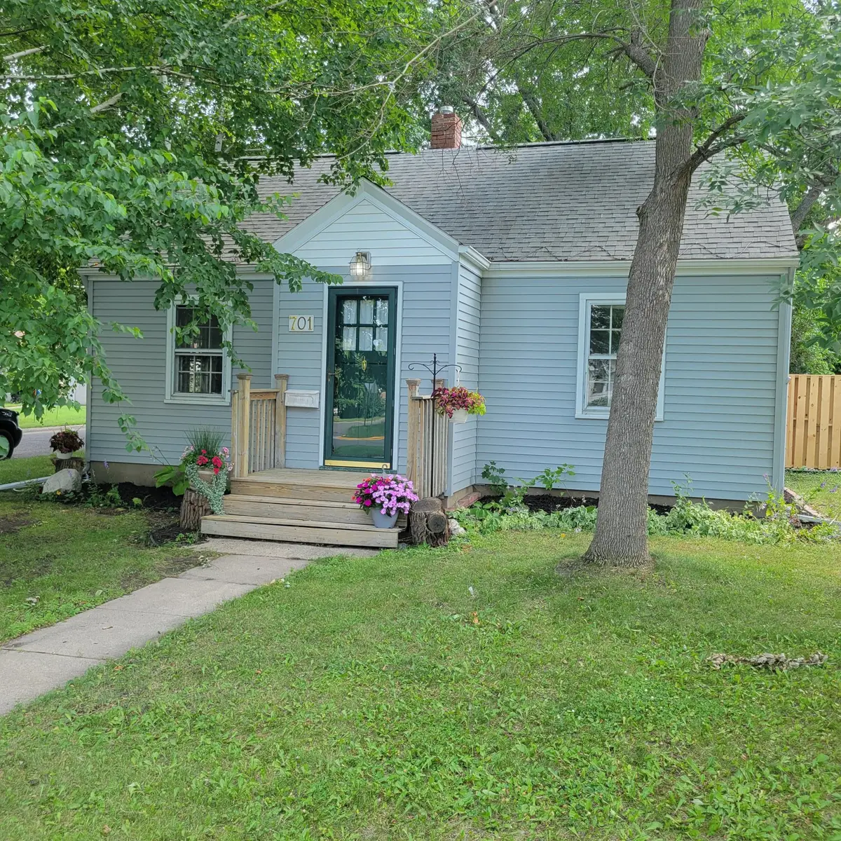 701 W Laurel Street, Fergus Falls, MN 56537 - #1