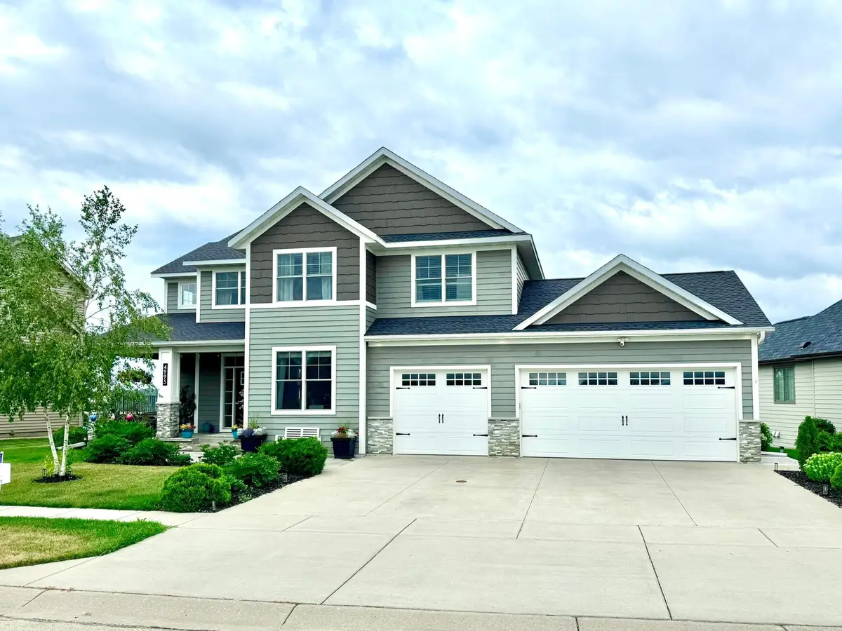 4995 Chalet Court, Red Wing, MN 55066 - #1