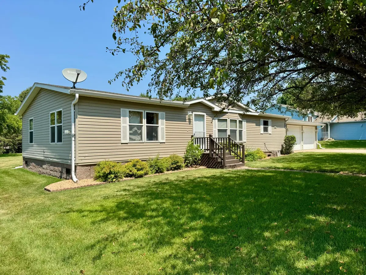 1206 Viking Drive, Olivia, MN 56277 - #1