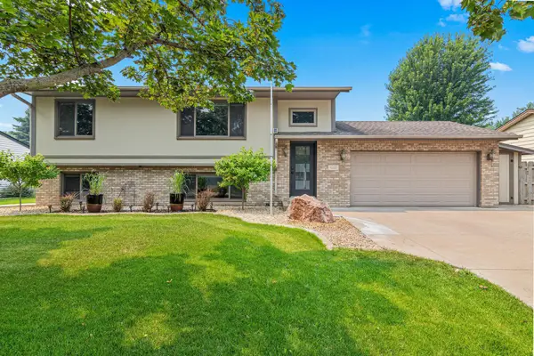 11221 Sumter Avenue N, Champlin, MN 55316