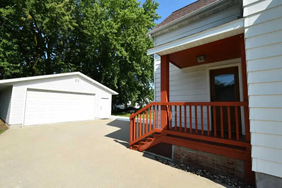 342 2nd Avenue, Zumbrota, MN 55992 - #2