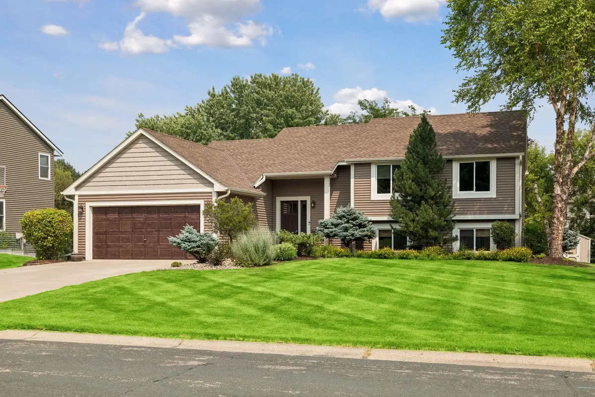 3882 Mersey Way, Eagan, MN 55123 - #1