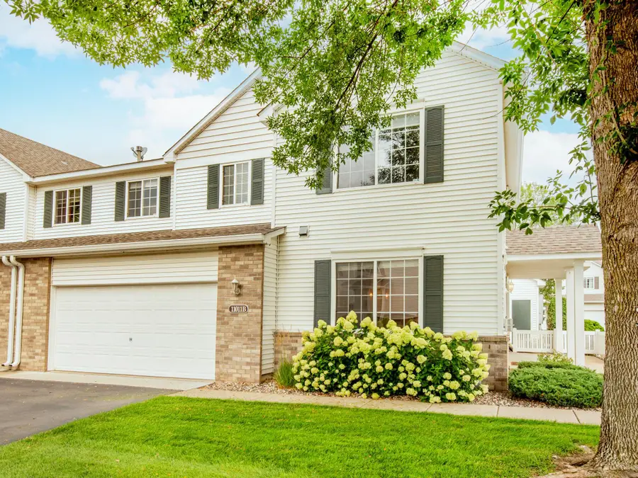 11011 Oak Grove Circle #B, Woodbury, MN 55129 - #2