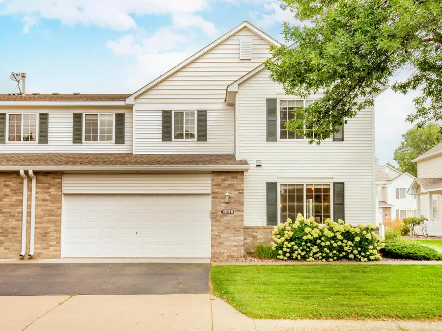 11011 Oak Grove Circle #B, Woodbury, MN 55129 - #3