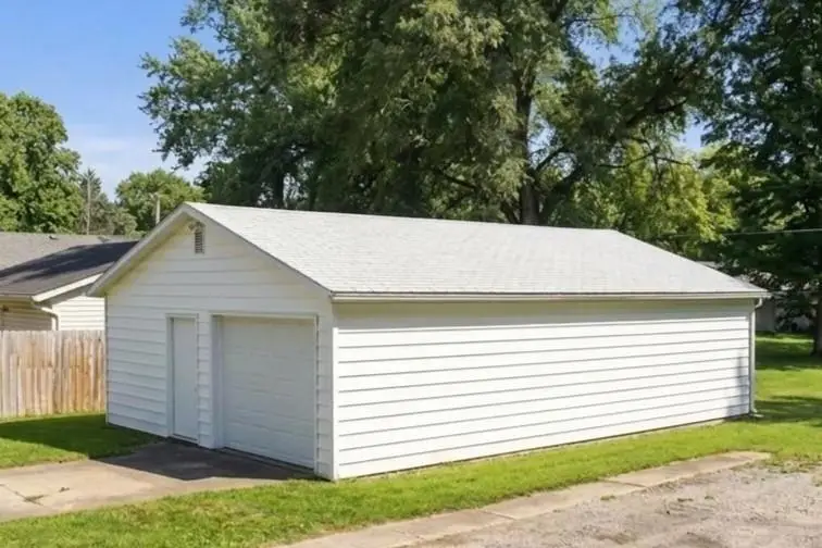 19 12th Street Ne, Faribault, MN 55021 - #2