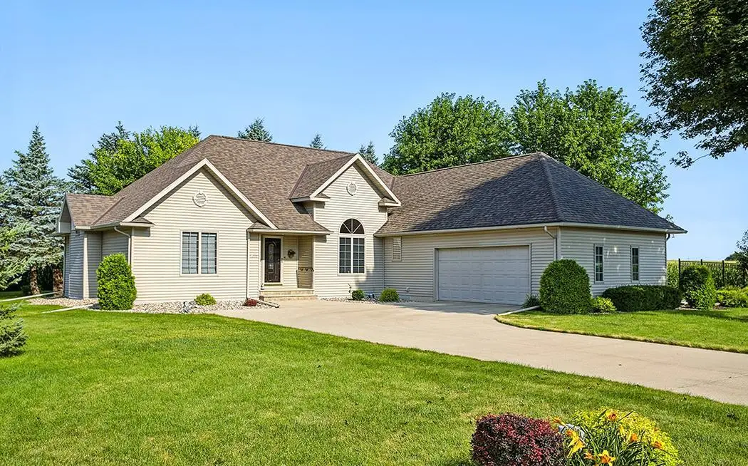 1600 Patriot Drive, Fairmont, MN 56031 - #1