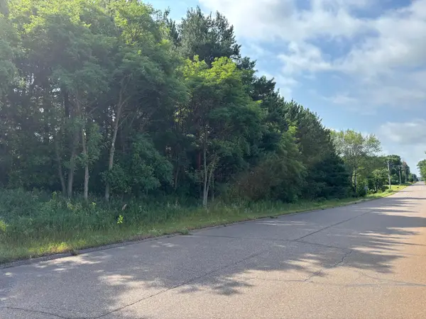3012 227th Lane Ne, Bethel, MN 55005