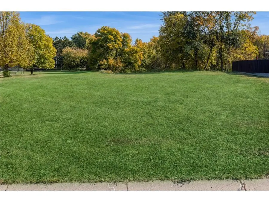 18125 Concord Circle Nw, Elk River, MN 55330 - #2