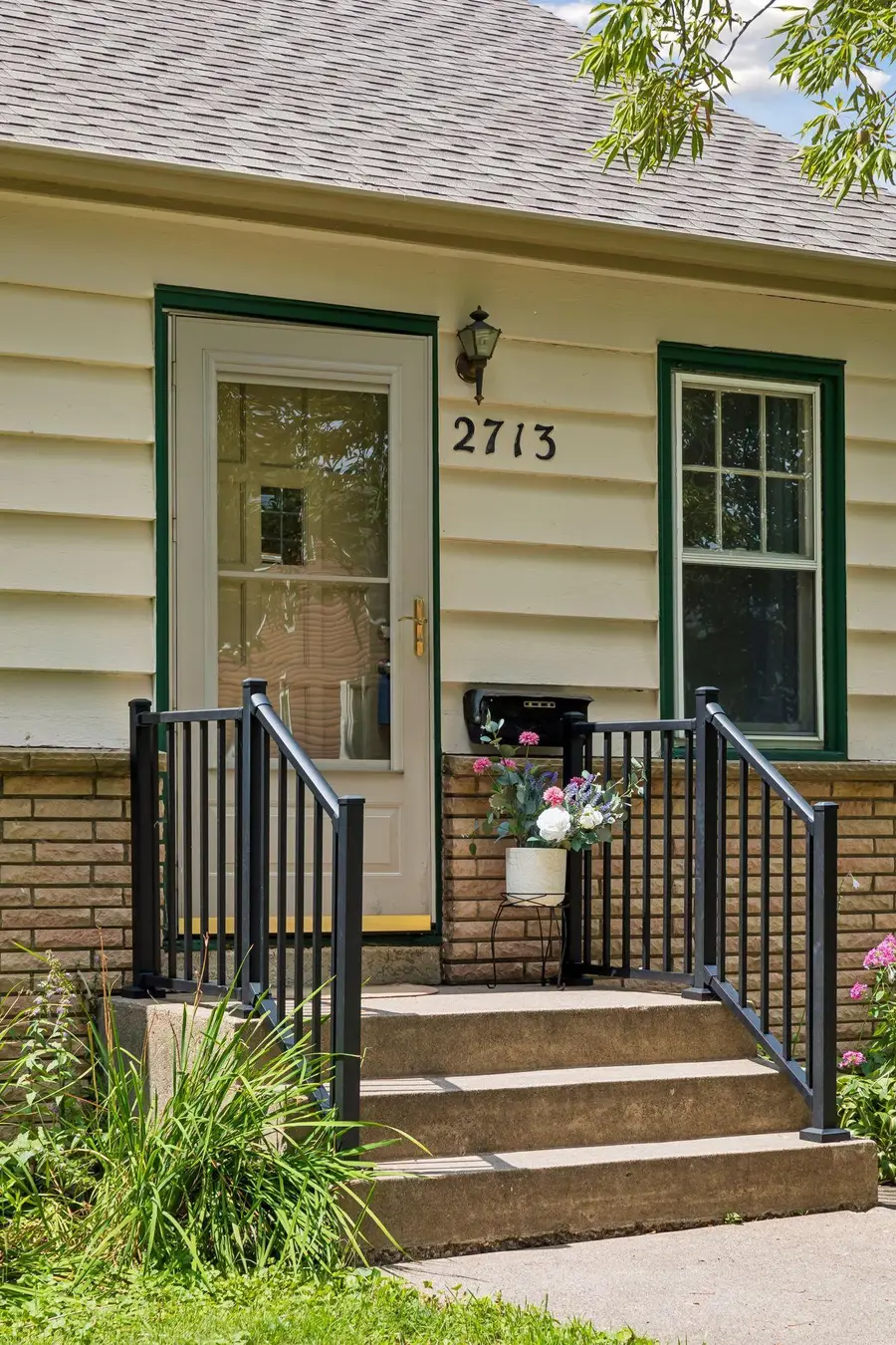 2713 Meridian Drive, Robbinsdale, MN 55422 - #3