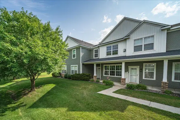17608 68th Place N, Maple Grove, MN 55311