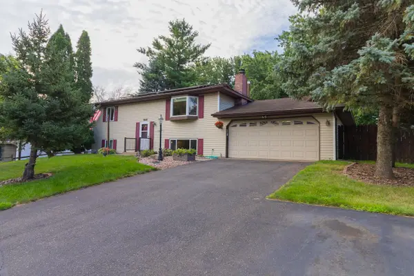 1388 Amaryllis Lane, Eagan, MN 55123