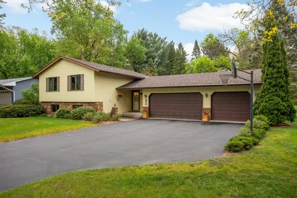 654 Tanglewood Drive, Shoreview, MN 55126
