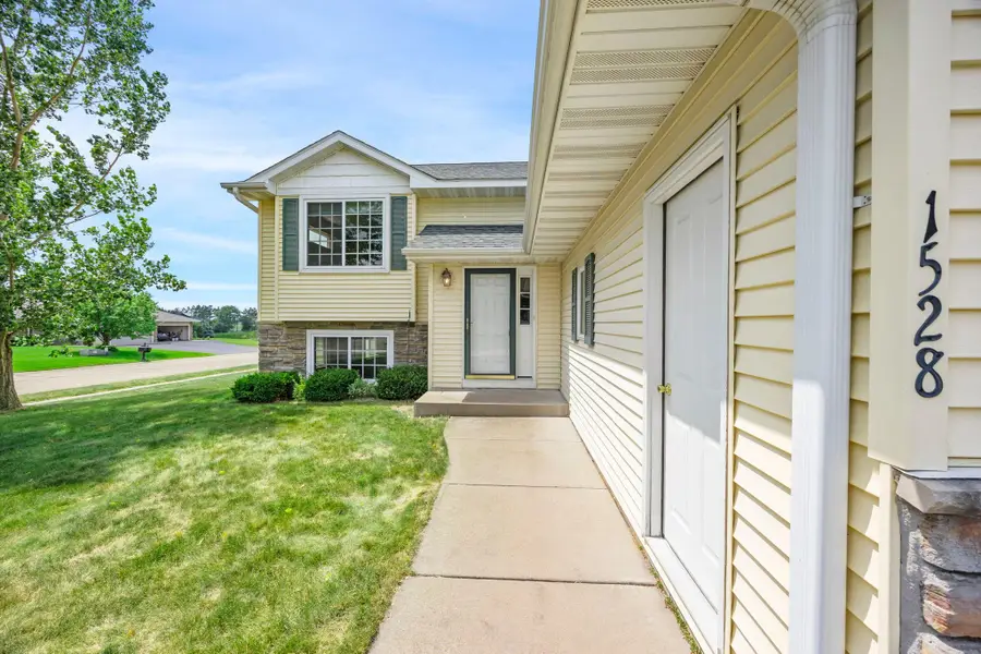 1528 Sequoia Lane, New Richmond, WI 54017 - #3