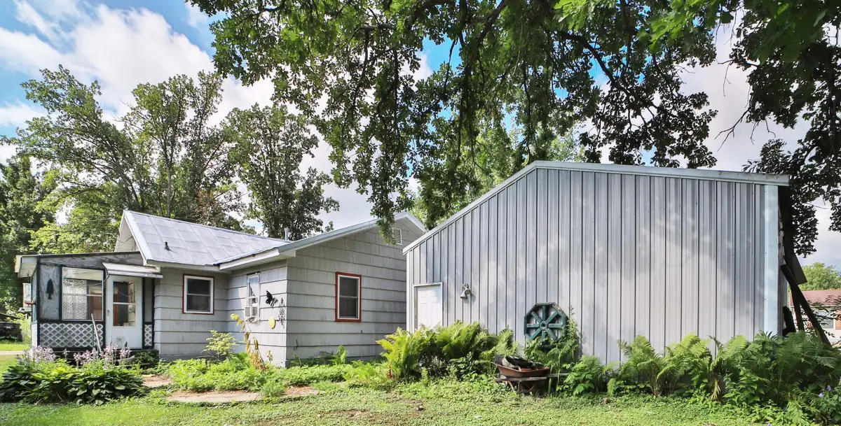 400 N 4th Ave, Palisade, MN 56469 - #1