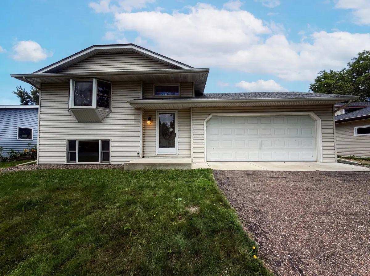 18216 Empire Trail, Farmington, MN 55024 - #1