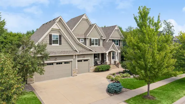 10906 Bentwater Lane, Woodbury, MN 55129
