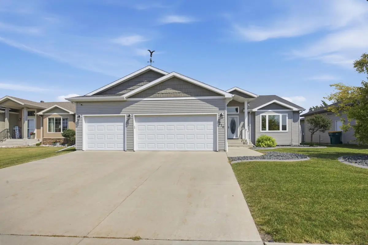 216 30th Avenue E, West Fargo, ND 58078 - #1