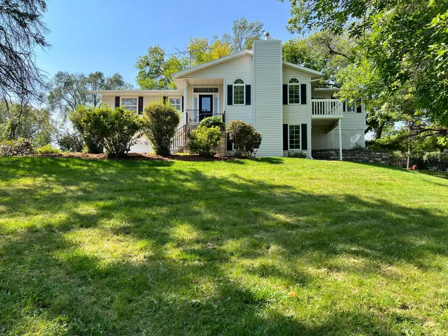 2211 Lenwood Drive Sw, Rochester, MN 55902 - #3
