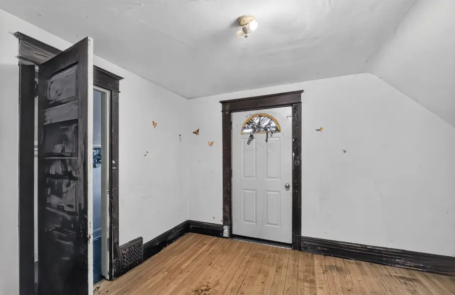 2317 W 4th Street, Duluth, MN 55806 - #2