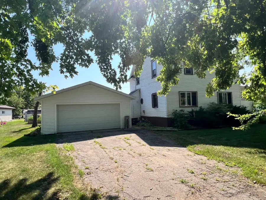 304 E 4th Street, Madison, MN 56256 - #2