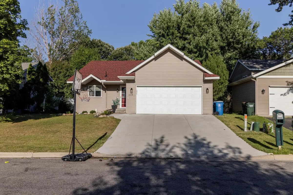 608 5th Avenue S, Sartell, MN 56377 - #1