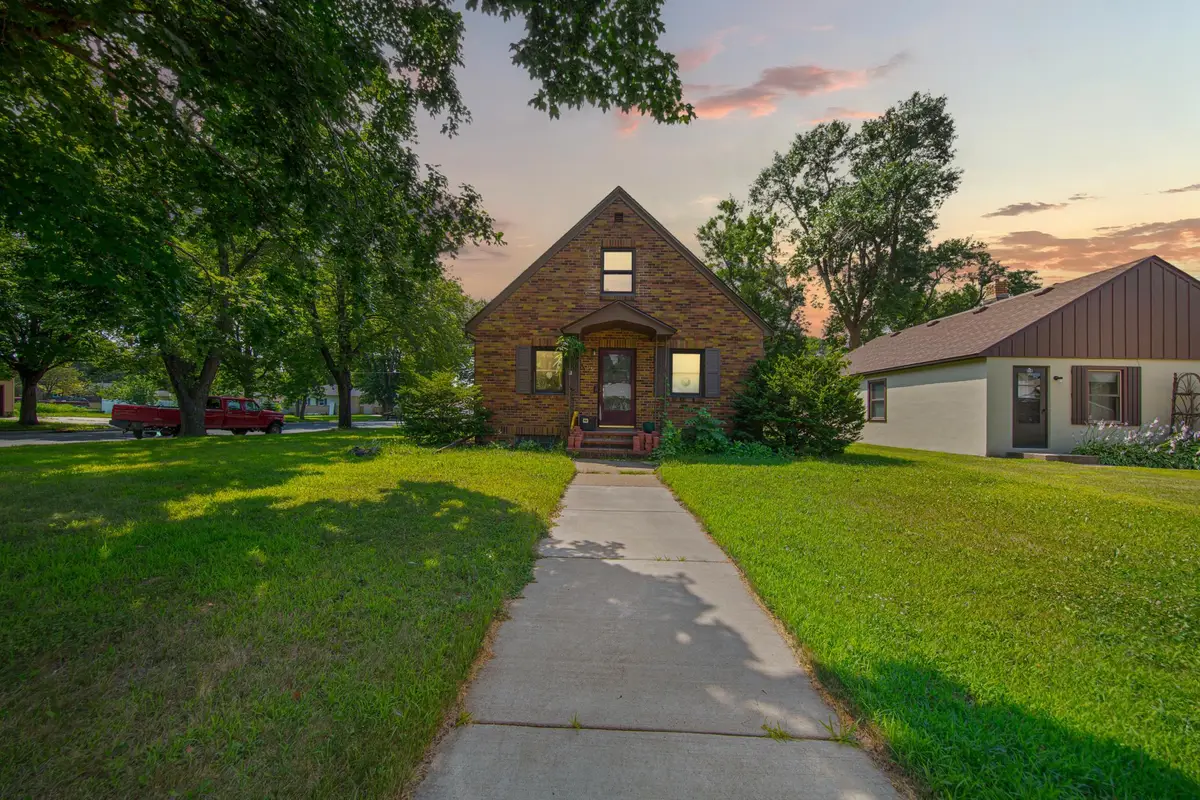 116 E Clinton Street, Arlington, MN 55307 - #1
