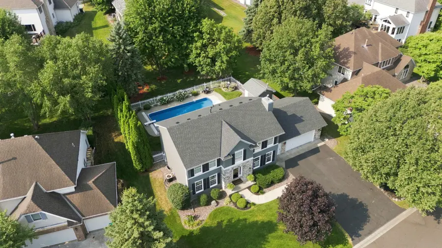 352 Wyndham Circle E, New Brighton, MN 55112 - #2