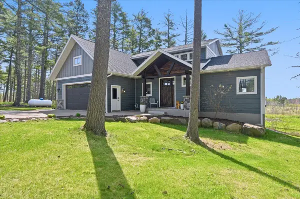 1774 Highway 2, Two Harbors, MN 55616