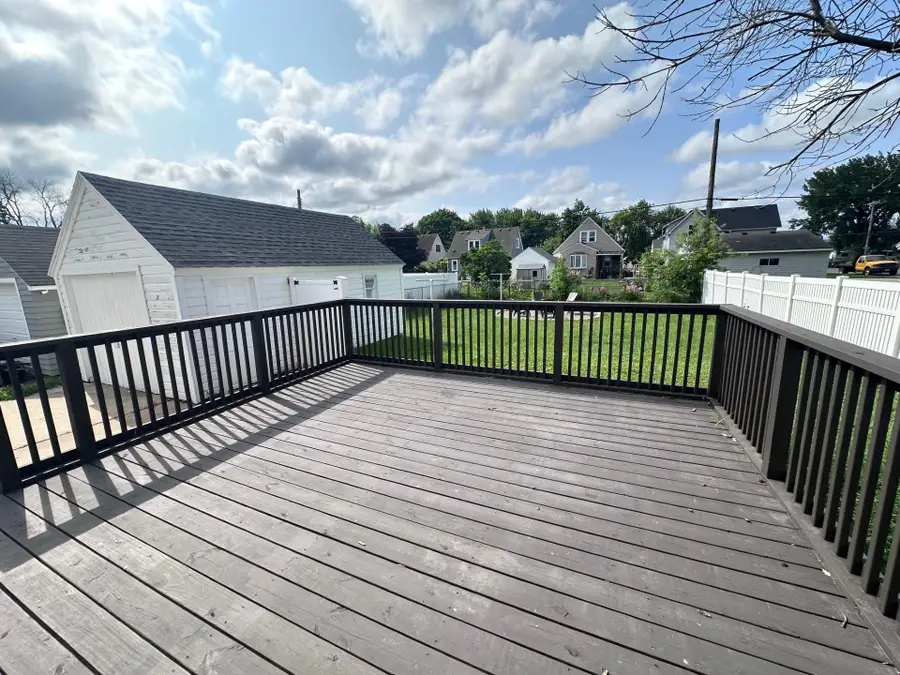 213 11th Avenue Sw, Austin, MN 55912 - #2