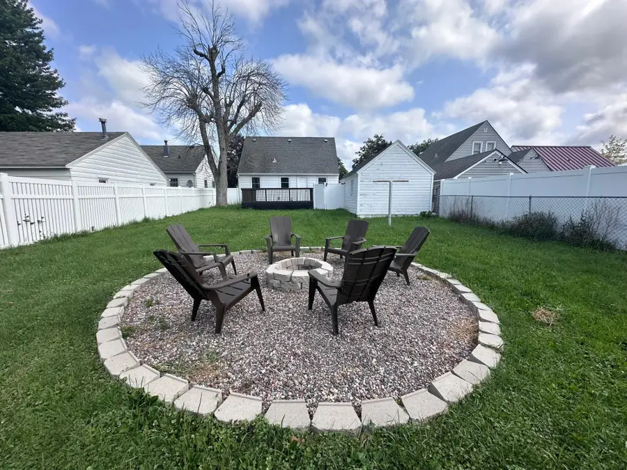 213 11th Avenue Sw, Austin, MN 55912 - #3