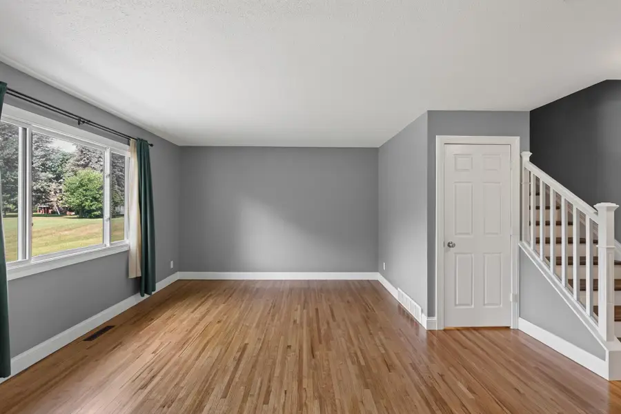 16124 Foliage Avenue W, Rosemount, MN 55068 - #3