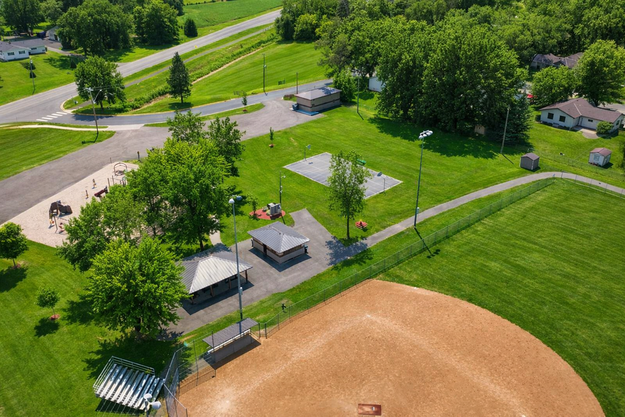 222 7th Avenue Nw, Lonsdale, MN 55046 - #3