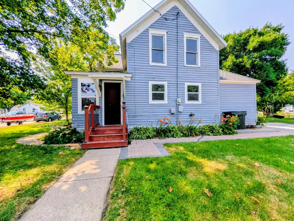 103 3rd Street Sw, Melrose, MN 56352 - #1