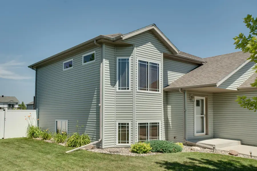 1254 39th Avenue S, Moorhead, MN 56560 - #2